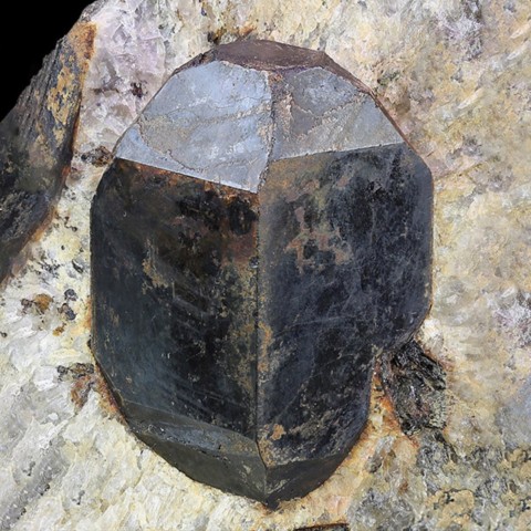 Gadolinite de Iveland, Agder, Norvège © Geologisk Museums Venneforening, Oslo