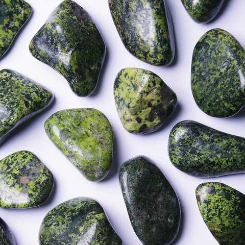 Nephrite tumbled stones