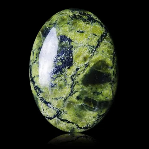 Cabochon de serpentine