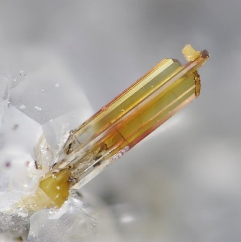 Baddeleyite de Laacher See, Allemagne © Stephan Wolfsried