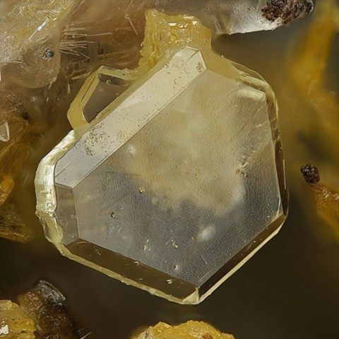 Roeddérite de Caspar Quarry, Ettringe, Allemagne © Stephan Wolfsried