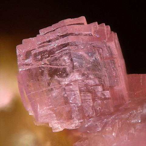 Talmessite de Ightem Mine, Bou Azzer, Maroc © Christian Rewitzer