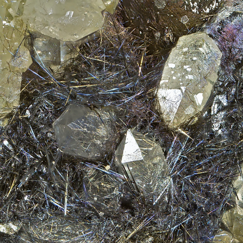 Berthiérite et quartz de Slany, République Tchèque © Bohuslaves Bures